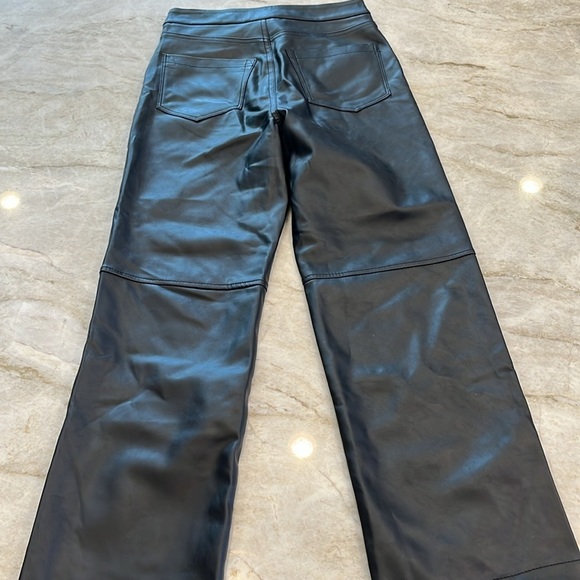 NEW Blank‎ NYC | Baxter Ribcage High Rise Vegan Leather Jeans | Black  | Size 26 - Picture 10 of 14